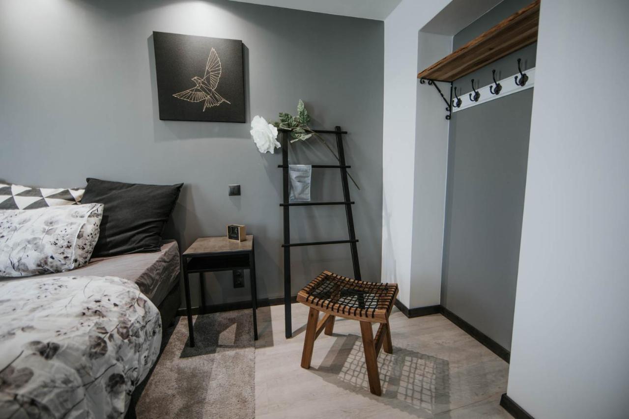 Pinska Guesthouse Cozy Apartment Viljandi  Exterior foto